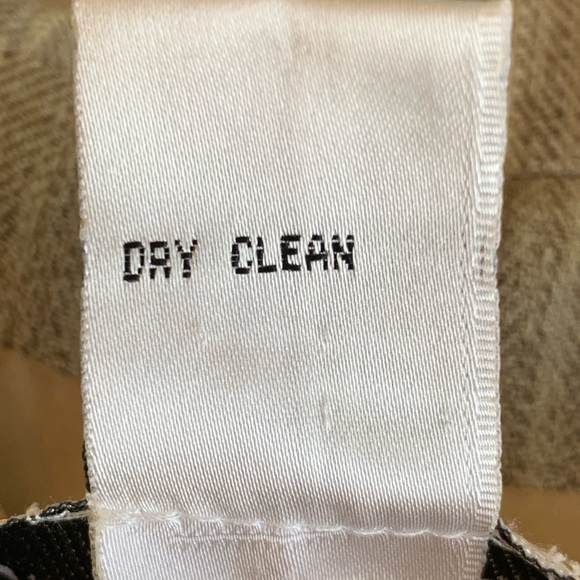 BLOOMINGDALE’S FRONT TIED TAN BLAZER. WOMEN’S SIZE 8 - Picture 6 of 6